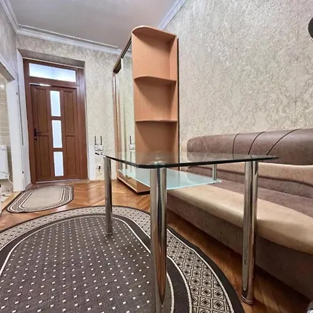 центр, біля медичного університету, вулиця личаківська Lviv