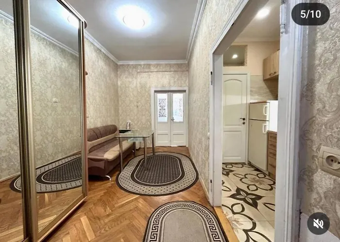 центр, біля медичного університету, вулиця личаківська Apartamento Leópolis